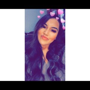 Meet your Posher, Raylandra